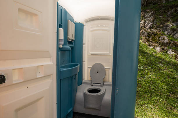 Portable Toilet Options We Offer in The Villages, FL